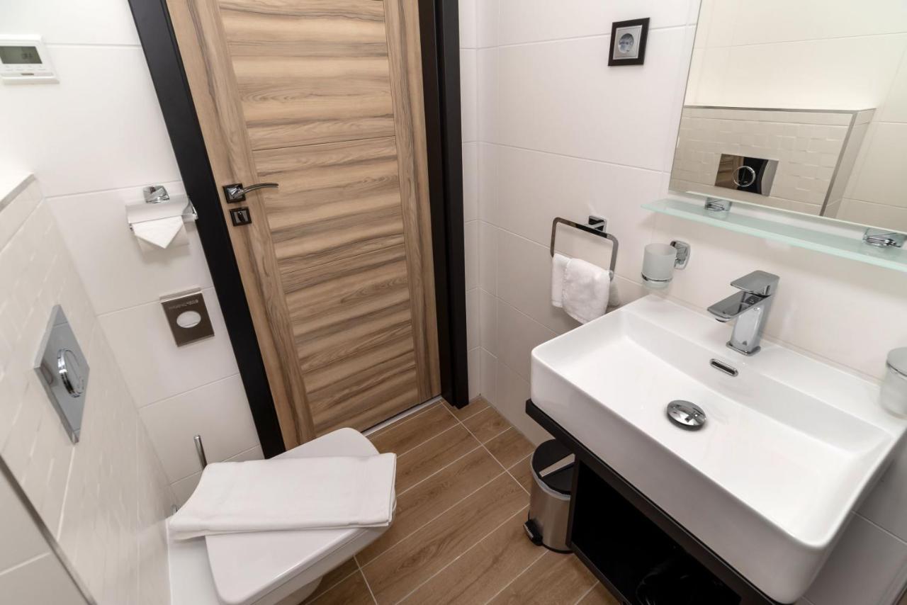 Arany Apartman Μίσκολτς Εξωτερικό φωτογραφία