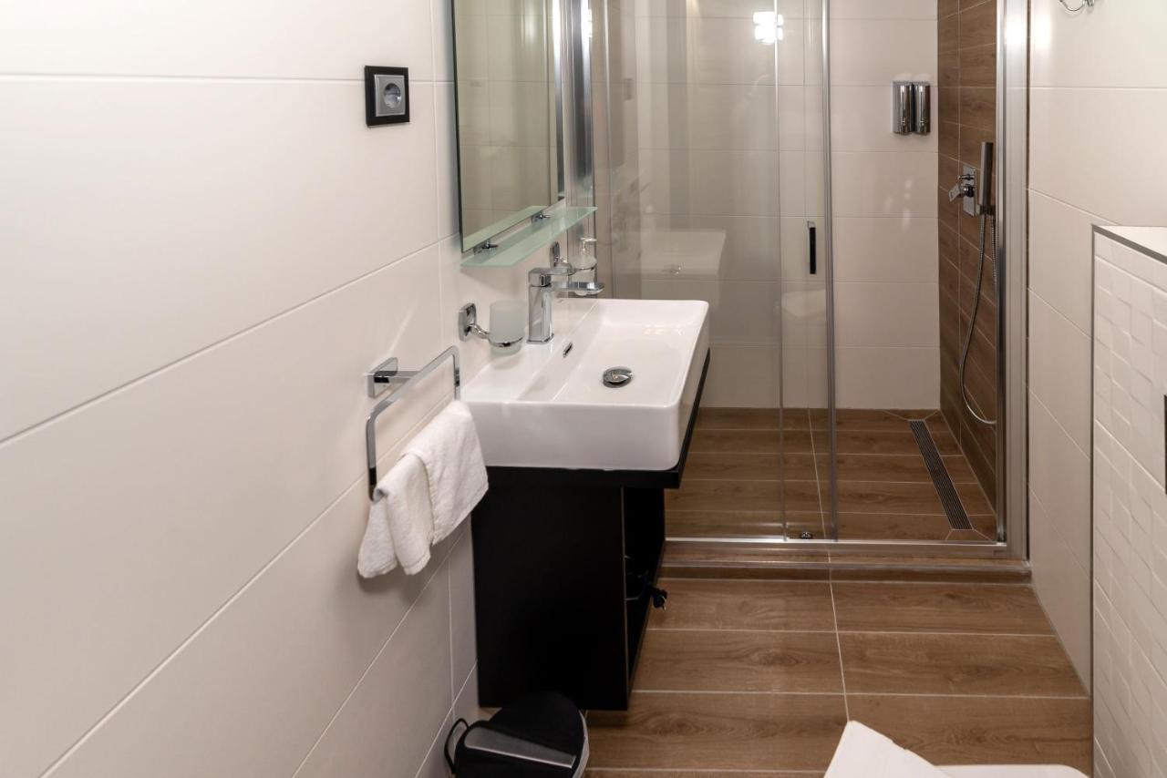 Arany Apartman Μίσκολτς Εξωτερικό φωτογραφία
