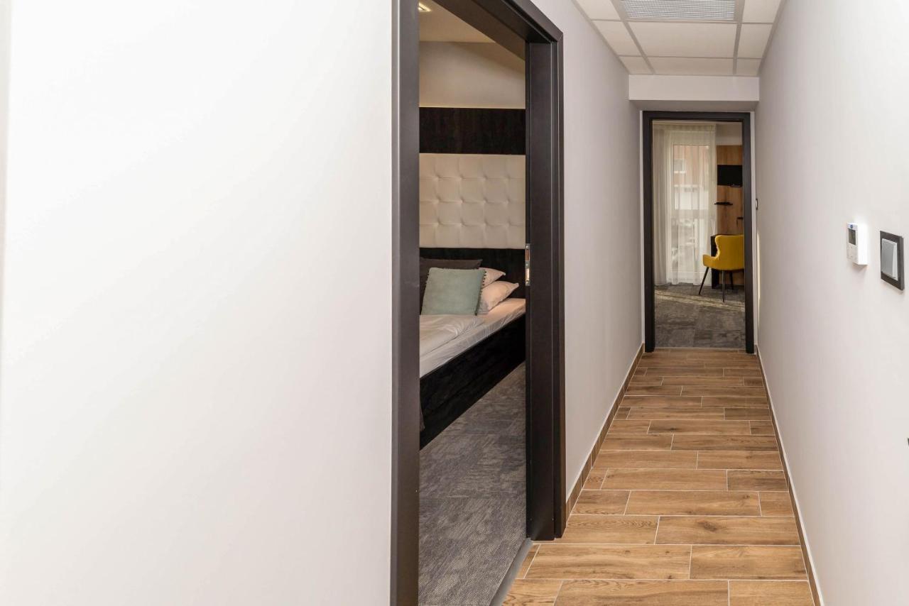 Arany Apartman Μίσκολτς Εξωτερικό φωτογραφία